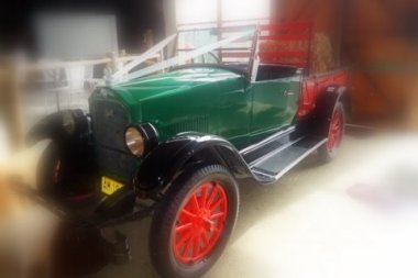 Heritage ute at Oaklands